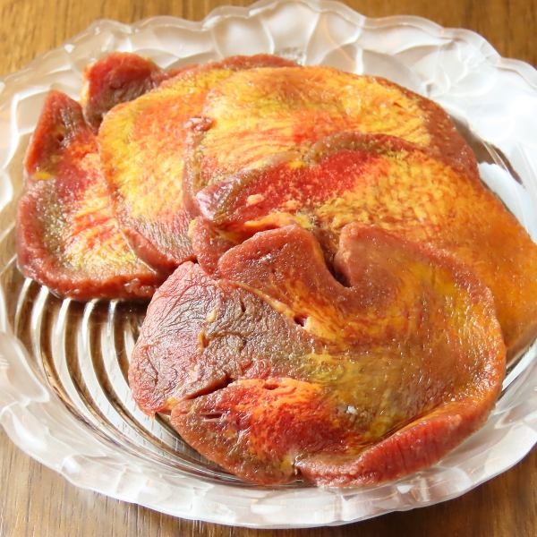 トウモロコシを食べて育った牛が生む、旨み濃厚で柔らかな極上牛タン