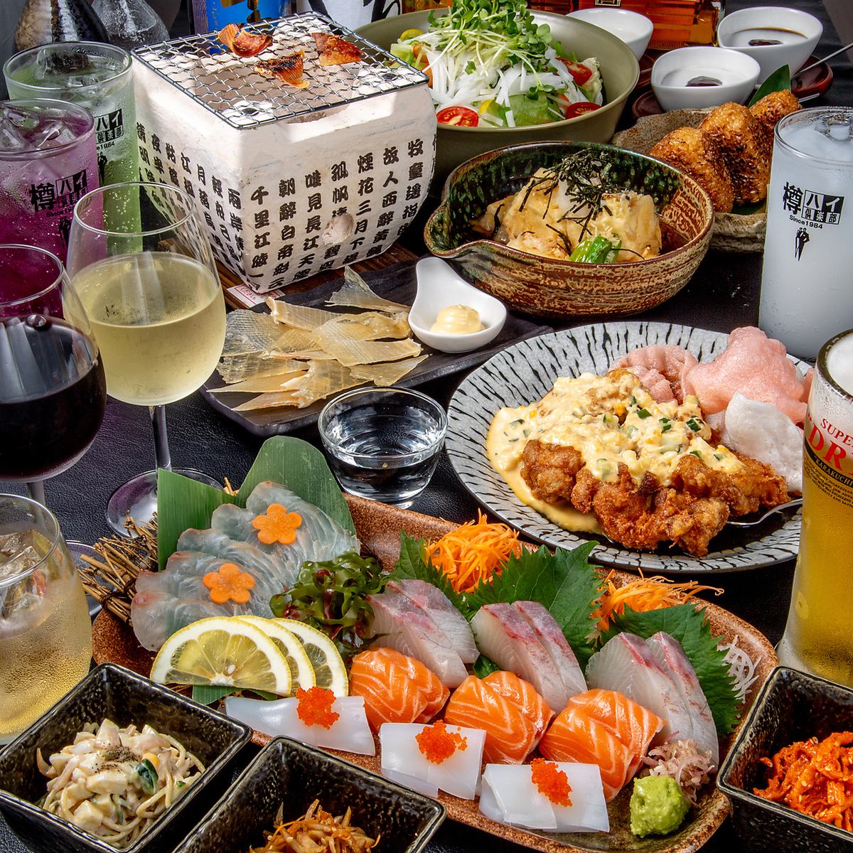 落ち着いた空間で鶏料理や懐かしの味がお酒と一緒に楽しめる♪