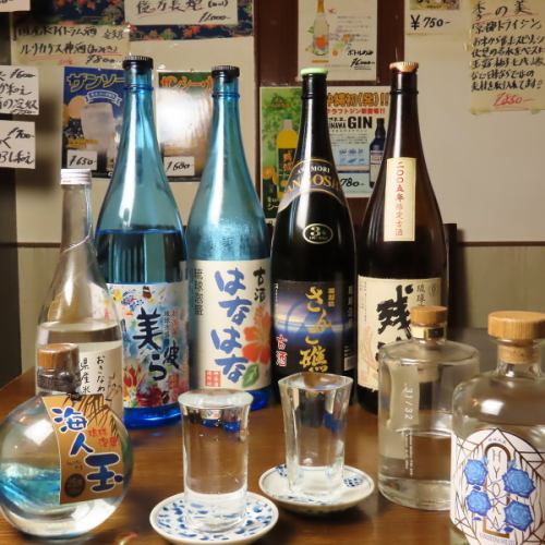 本格泡盛、京都産の日本酒など豊富にあります♪