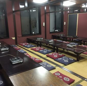 The Okuzashiki seats can hold banquets for up to 64 people.It can be used as a completely private room for 6 people or more, but reservations are 2,000 yen (tax included 2,200 yen) for the Okuzashiki hot pot course, 3,500 yen including tax for all-you-can-drink, or 2,500 yen (tax included) for the Okuzashiki hot pot course. (2,750 yen) ・ If you include all-you-can-drink, you can make a reservation for 4,000 yen including tax.