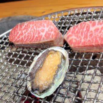 享用炭烤當地雞肉、黑毛牛、當季海鮮 ◆豪華7,000日圓套餐！