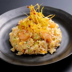 Shrimp fried rice with chili oil and green onion oil