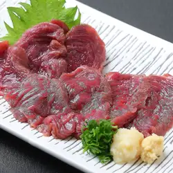 馬刺し