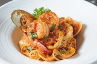 [Lunch] Weekdays only ★ Our ever-popular Pasta de Jour ~Pasta Lunch~