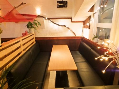 Loose sofa seating available.Ideal for girls' society ♪