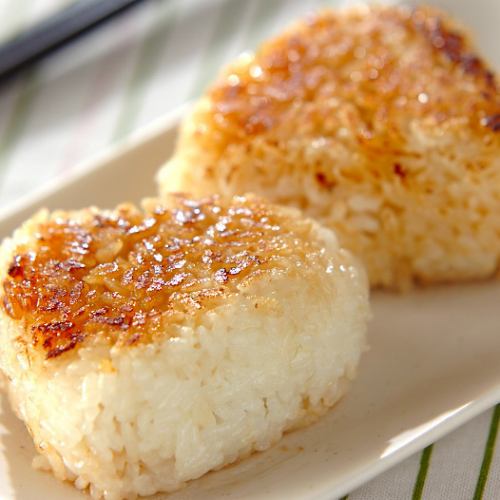 Grilled rice balls (2 pieces)