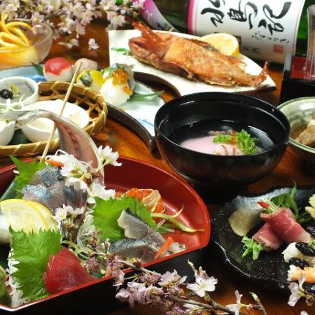 【豪華食材特別懷石套餐】20種日本酒、8種純米大吟釀等10道菜，150分鐘暢飲，10,000日元