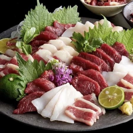 会津より直送　馬刺し5種盛