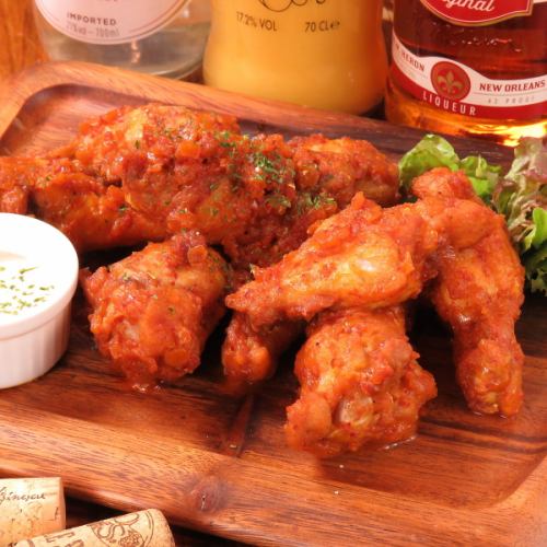 "Red hot" chicken wing 2pieces 277 yen (excluding tax)