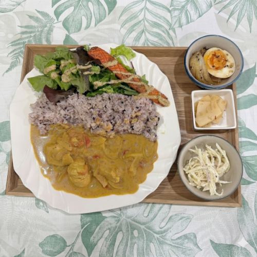 カレーランチ