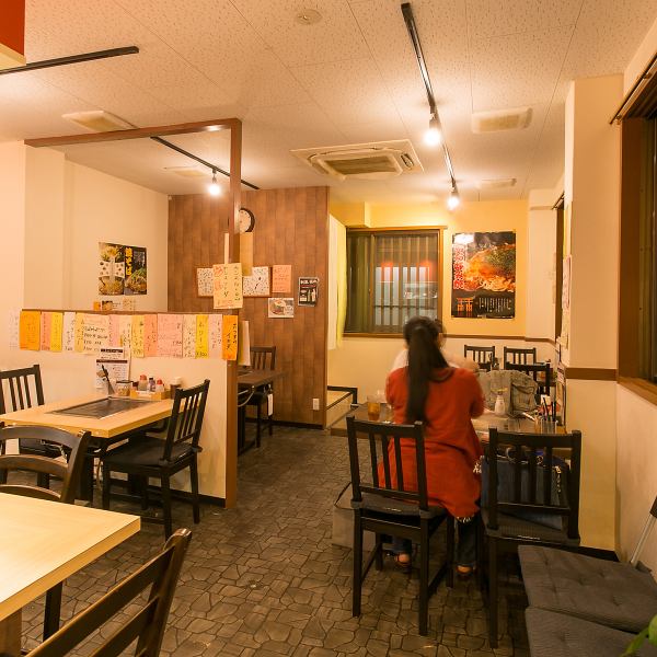 [You can relax slowly!] The shop is finished in a calm color so that customers can feel at home.It's usually a friendly atmosphere, so even a first-time customer can feel free to come and enjoy delicious Hiroshima-yaki!