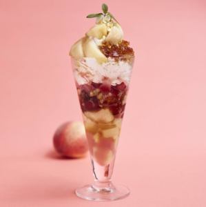 [Limited time offer (until mid-September)] Ripe peach and Earl Grey parfait