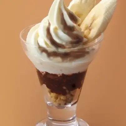 Nakahora Soft's Chocolate Mini Parfait