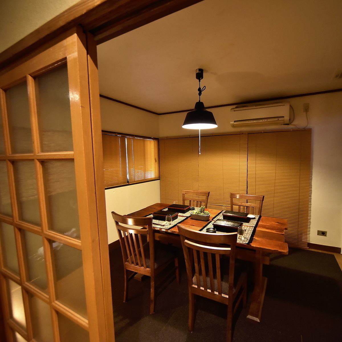 We have private rooms full of the atmosphere of an old folk house!
