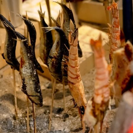 【贅沢コース】 名物！特大エビ原始焼きを含む豪華全10品！3時間飲み放題付き8,000円（税込）