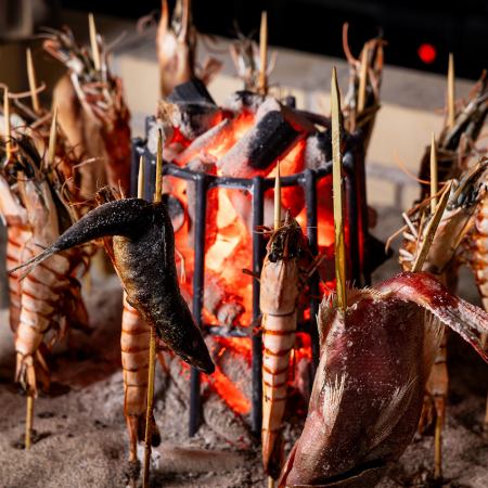 ■2小時暢飲「輕鬆套餐」 - 享受爐端燒和炭烤當地雞肉帶來的全方位感官體驗 [共9道菜] 5,000日圓（含稅）