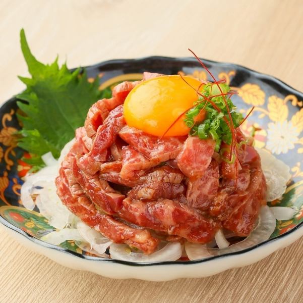 和牛炙りユッケ