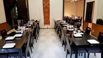 Large private room that can be reserved for up to 40 people.Perfect for banquets and launches.