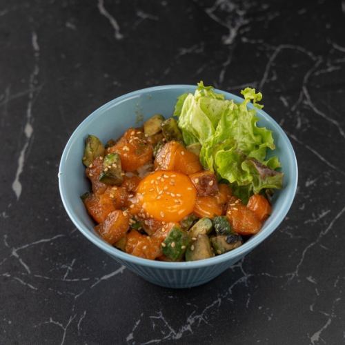 Salmon and avocado poke bowl