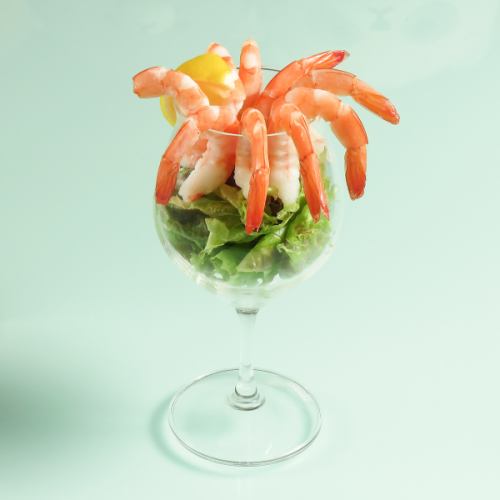 プリプリ海老を贅沢に。当店人気メニュー★シュリンプカクテル★