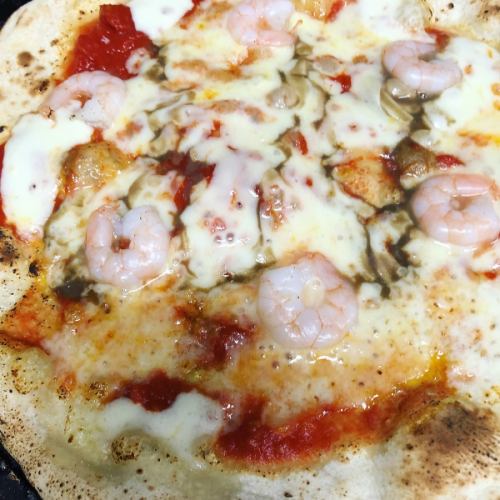 Shrimp and anchovy pizza