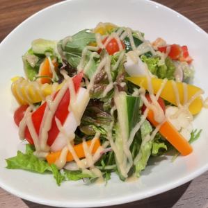 彩野菜のサラダ　～バーニャフレイダ風～