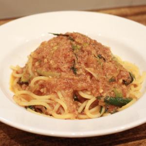 【トマトベース】九条葱とずわい蟹のラグー