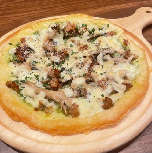 クアトロフンギとサルシッチャのジェノベーゼ