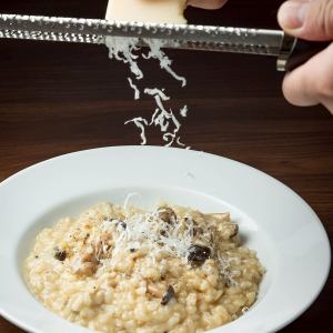 色々キノコのクリームリゾット