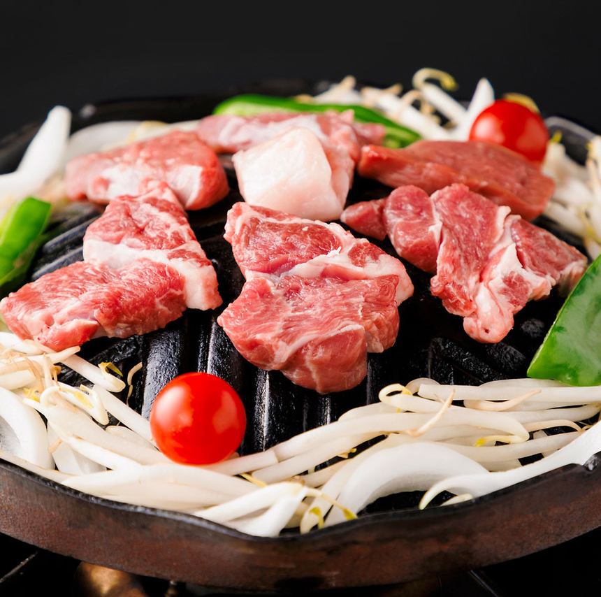 Enjoy authentic Genghis Khan with alcohol at a reasonable price!