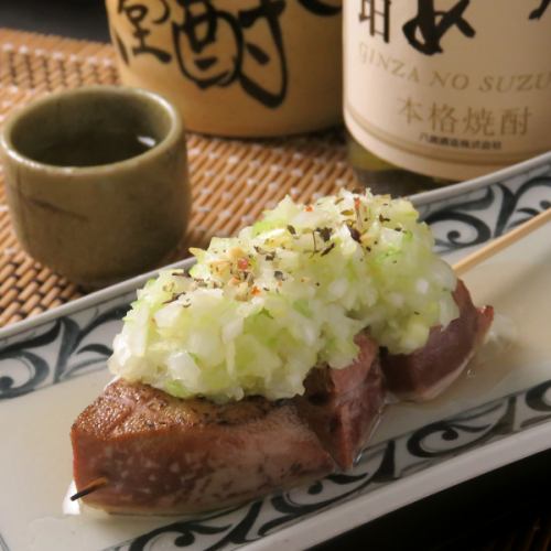 【食材にも妥協しません！】旨味が際立つレバテキとハツテキの逸品★各330円(税込)