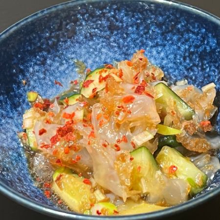 クラゲ胡瓜にんにく醤油だれ