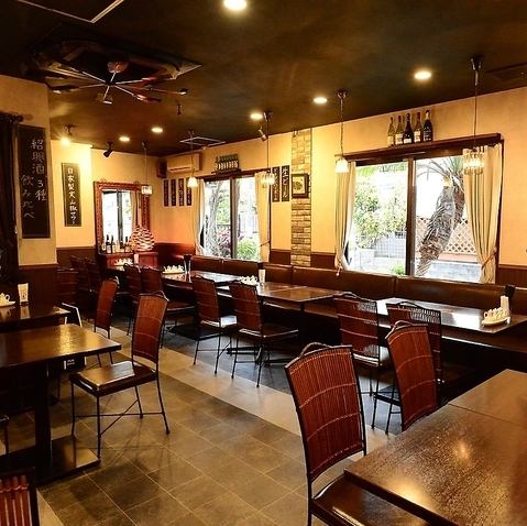 落ち着いた雰囲気の中、心安らぐひとときをお過ごしください♪