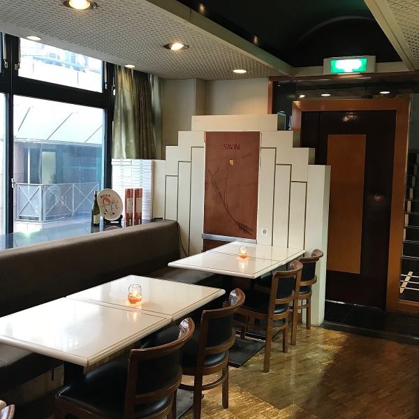 立川駅北口から徒歩3分の好立地に位置する当店は、スタイリッシュな外観が目印です。駅近でアクセスも良好なので、気軽にお立ち寄りいただけます。仕事帰りやお買い物のついでにも便利な場所にあり、いつでも美味しいイタリアンを楽しむことができます。ぜひ、気軽にお越しください。お待ちしております!