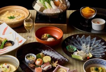 【河豚懷石料理 - 風月 -】包含小鍋子在內的10道菜品及開胃酒