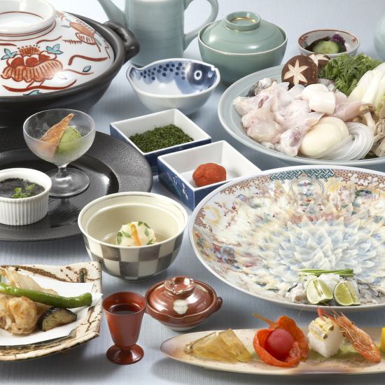창업 140 년의 시모노세키에있는 본점은 메이지 21 년에 복어 요리 公許 첫번째 가게되었다 복어 요리 가게