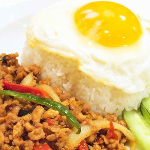 Fried rice with minced chicken and basil topped with fried egg "Gai Pat Gapao Lat Khao Kai Dao"