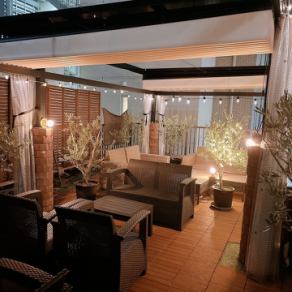 <全席オープンエア>駅徒歩2分!お仕事帰りにも立ち寄りやすい♪