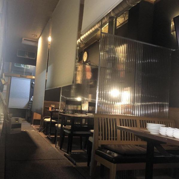 For customers who are not good at tatami mat seats, we also have table seats! With roll curtains, it can be like a semi-private room ♪ There are also private rooms where you can spend a relaxing time ◎ In front of the Samukawa government office with good access is.We also have a parking lot so you can come by car ☆