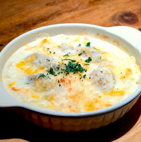 北海道産の牡蠣とゆり根のグラタン