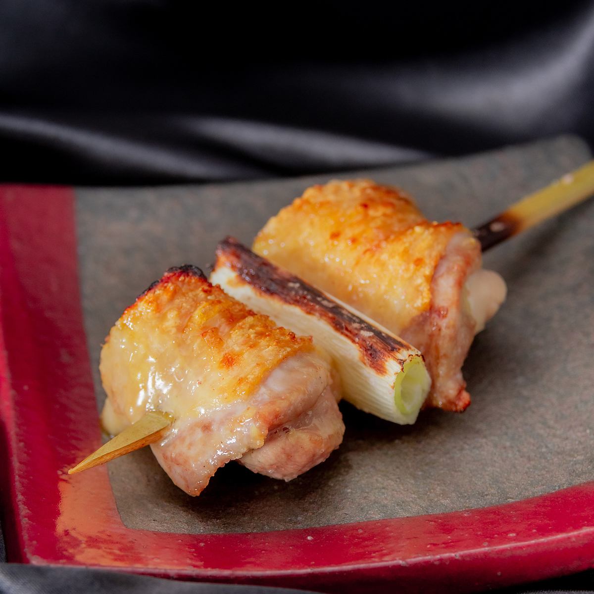 Please enjoy our yakitori made with Hakata Jidori, which we are proud of.