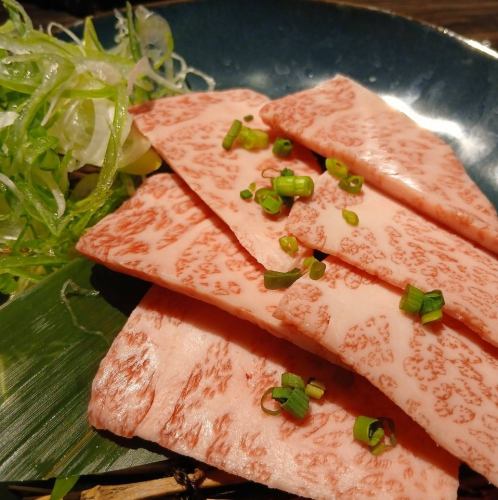 【特上ロース】熟成温度とカット厚にこだわりあり！