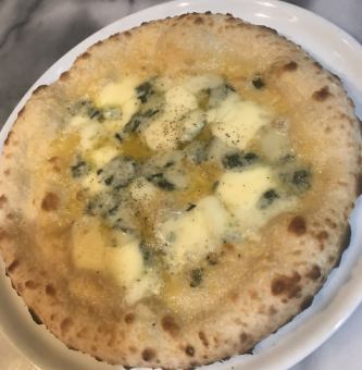 クワトロフォルマッジ