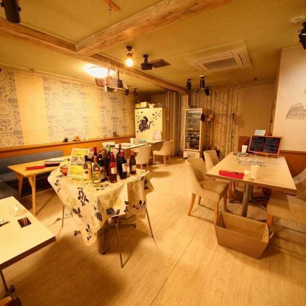 15名様以上で貸切も可能です♪ 飲み放題付きのプランもご用意しております！企業宴会や、気の知れた仲間との歓送迎会、忘新年会など、様々なシーンに対応いたします。まずはお気軽にご相談ください！