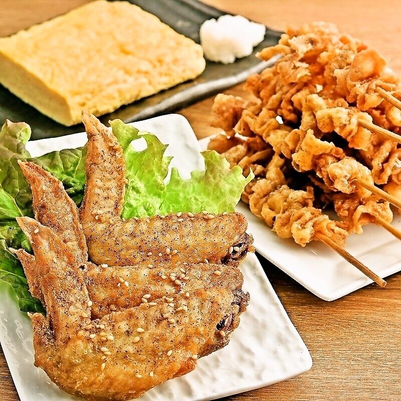The fried chicken wings are recommended♪ If you come to Tori-zake, try them!
