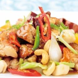 鶏肉とカシューナッツ炒め物」！「ガイ・パッ・メッマムアン・ヒマパー