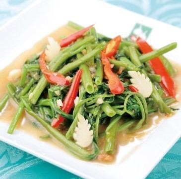 空芯菜のオイスターソース炒め