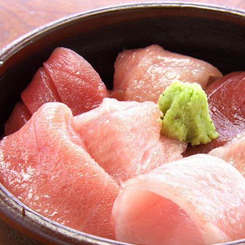 Top quality tuna bowl