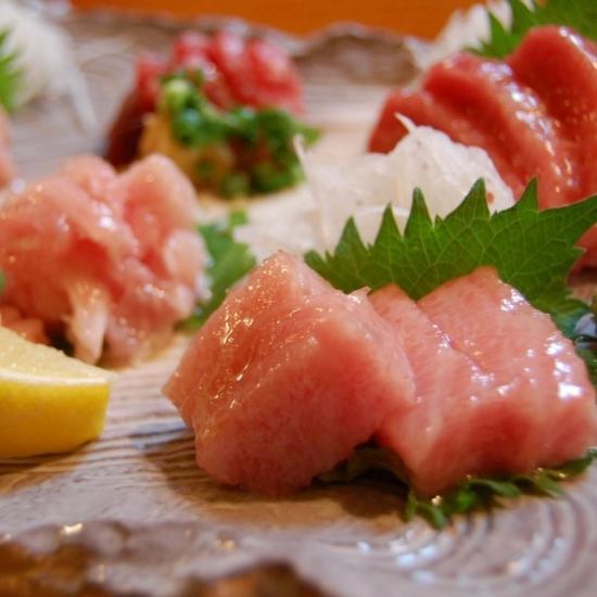 Since its founding in 1987, this well-known restaurant has served raw bluefin tuna and Kyoto raw yuba for 33 years.