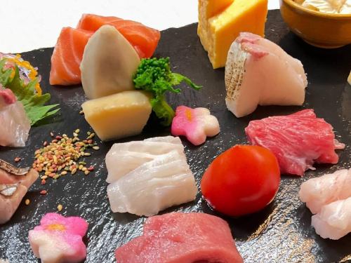 Good morning.It's getting warmer.
The lunch session is starting ▶️.
The first order is sushi.
#Yubazen Ichinomiya Main Store